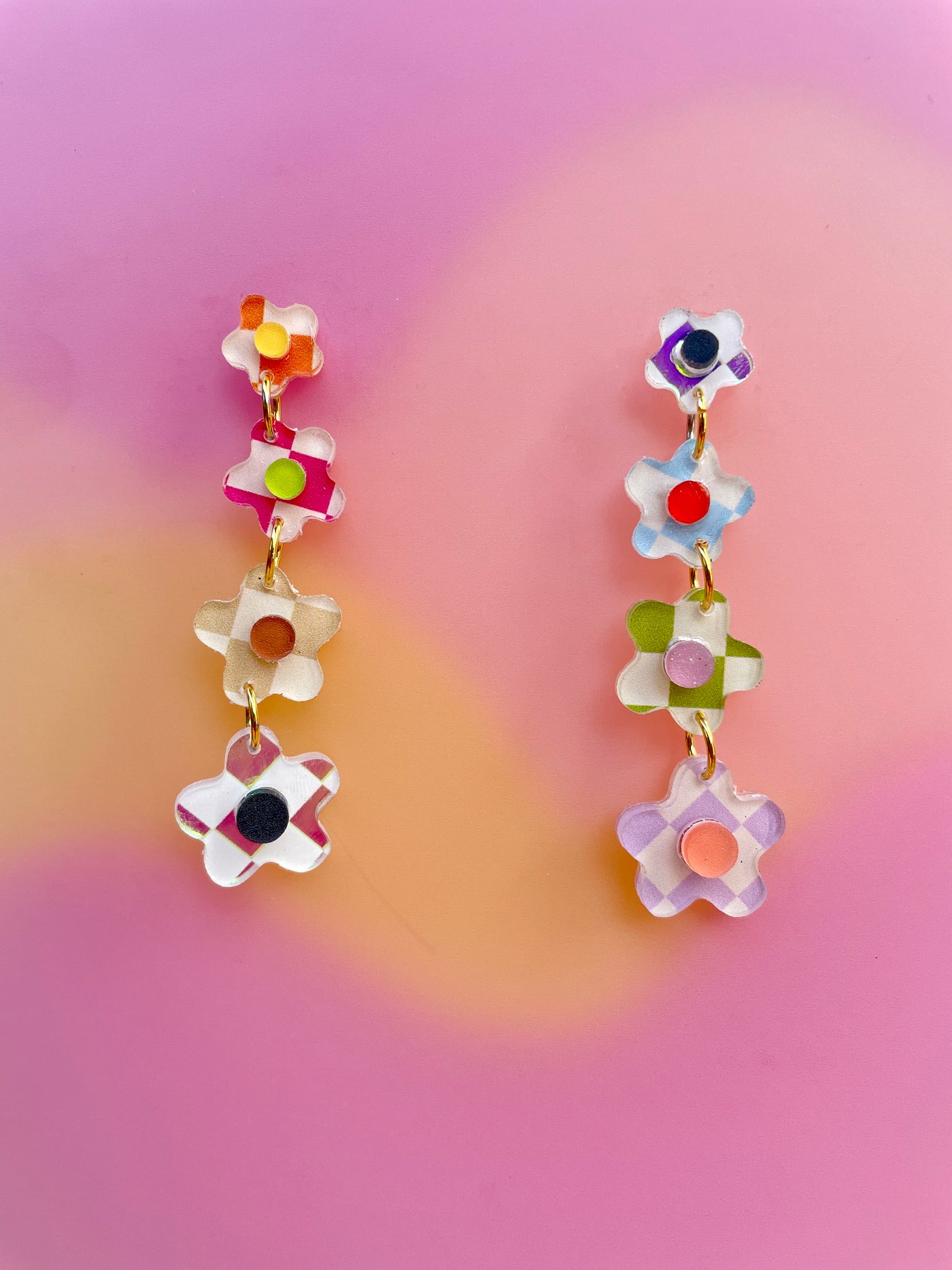 Daisypillar Earrings - Rainbow