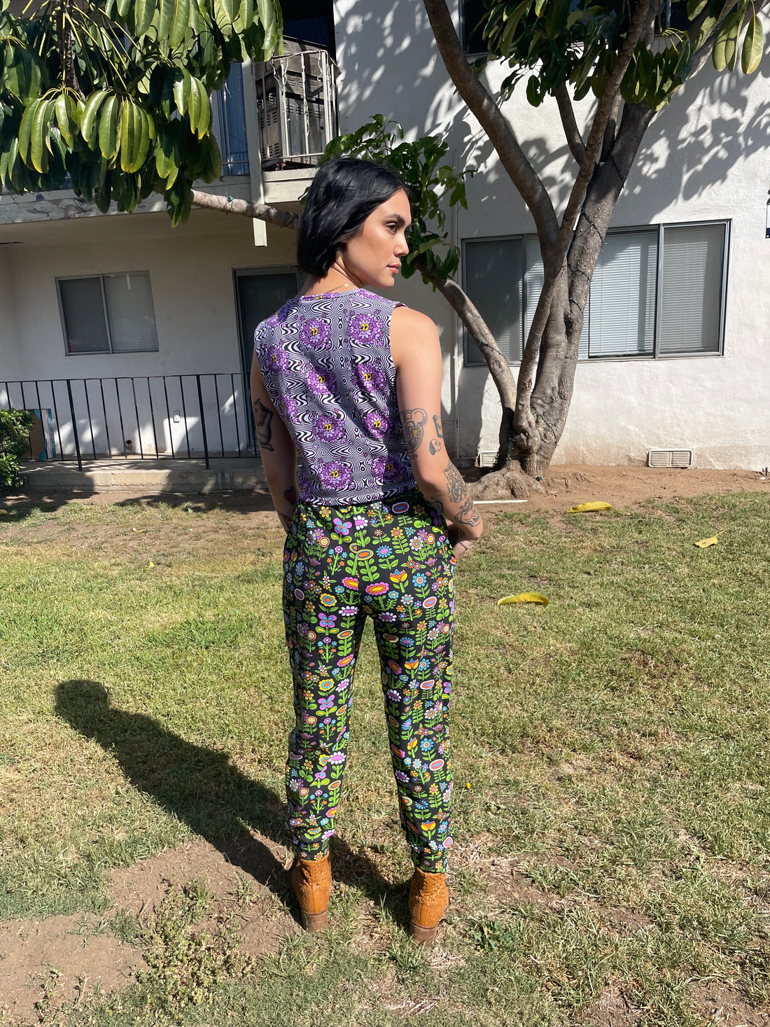 Jogger Awesome Blossoms